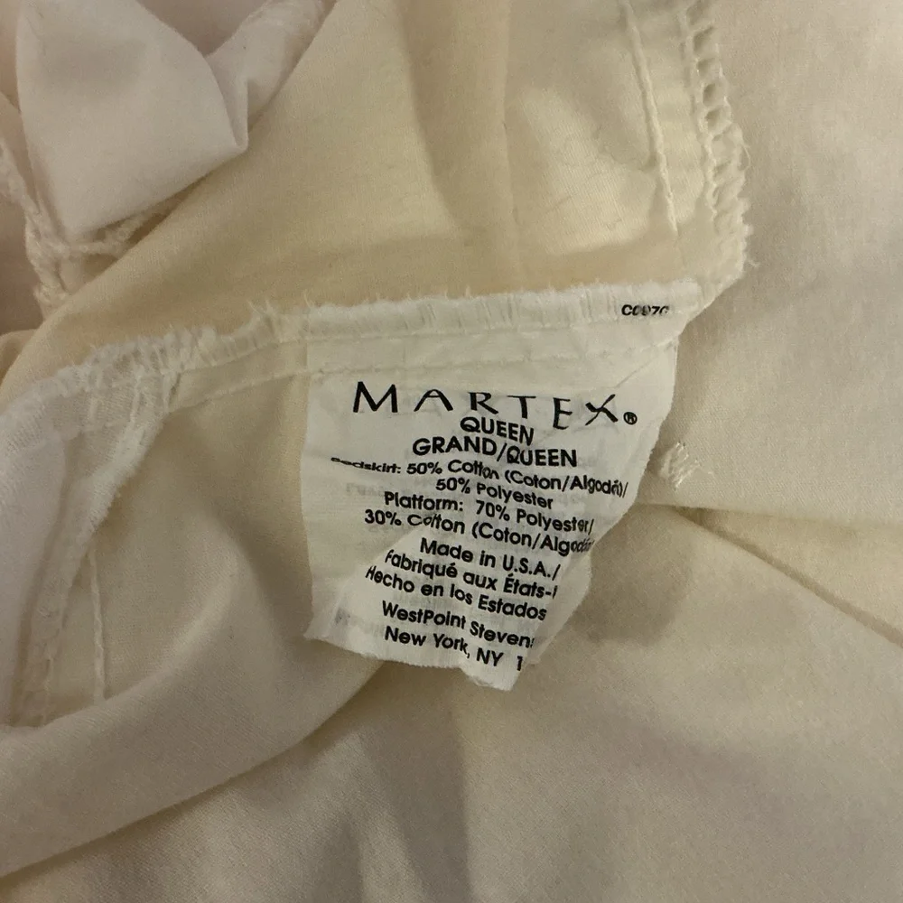 Vintage Martex Eyelet Bedskirt